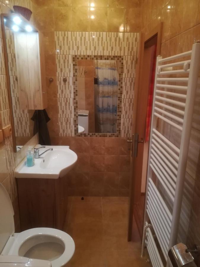 Apartmany Pod Baruncinou Skolou Ceska Skalice Exterior photo