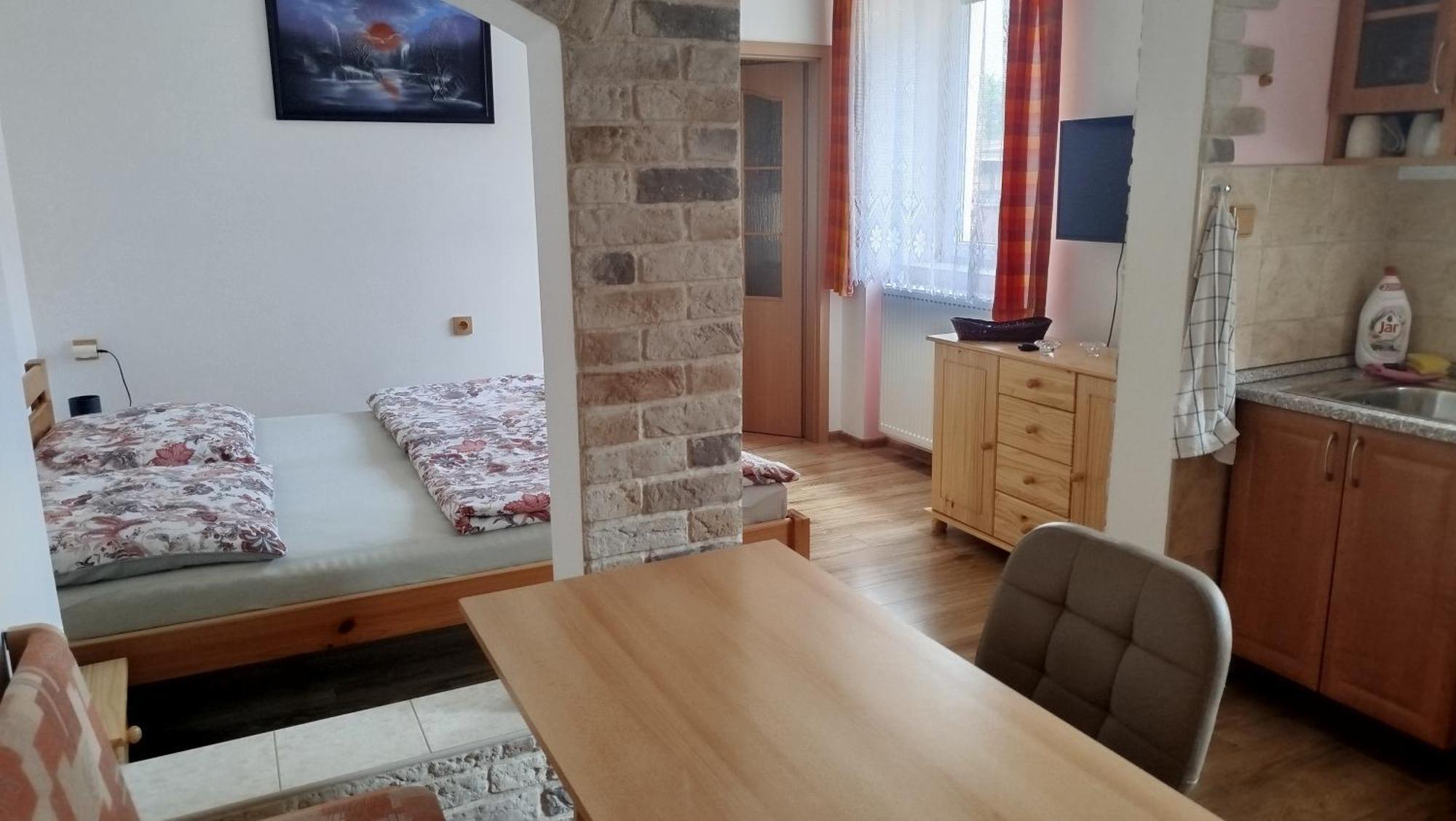 Apartmany Pod Baruncinou Skolou Ceska Skalice Exterior photo